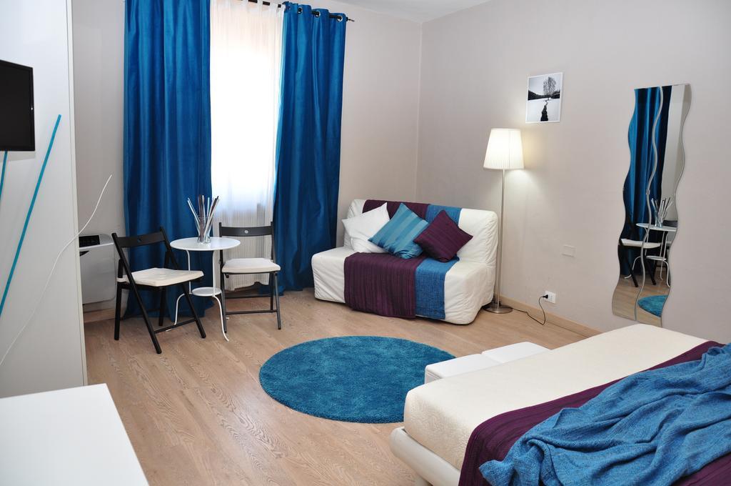 At Home Bed And Breakfast Lucca Bagian luar foto