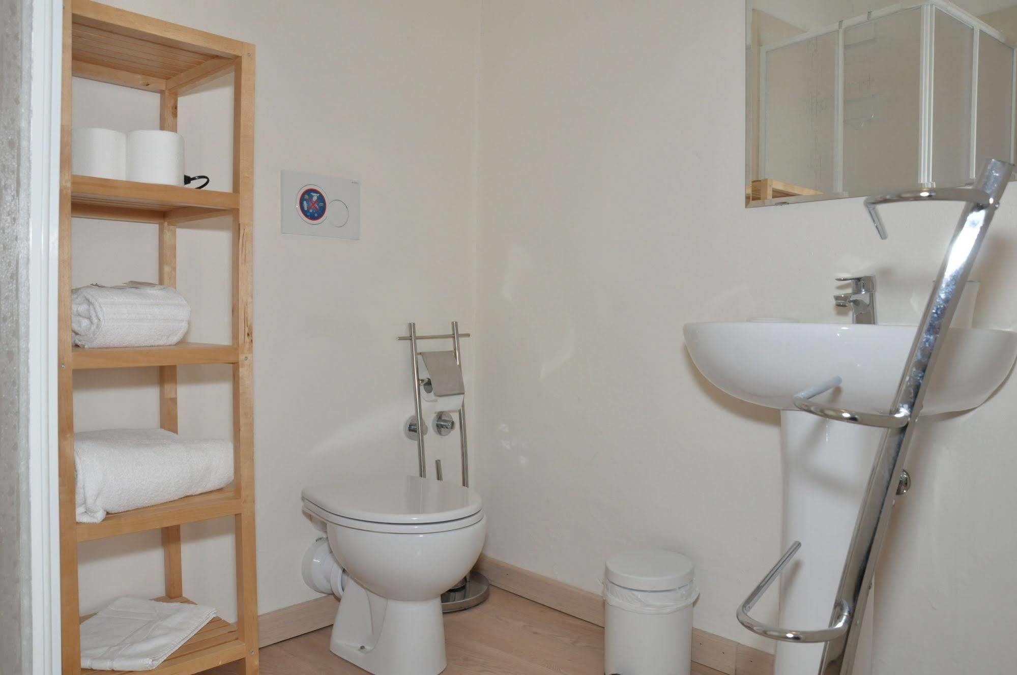 At Home Bed And Breakfast Lucca Bagian luar foto